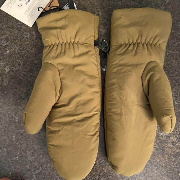 Love & Lore Insulated Mittens - Size XS - Picture 3 of 9